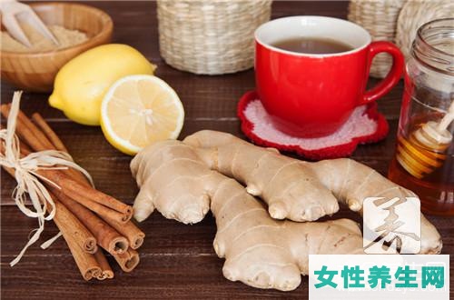 肚脐贴姜片